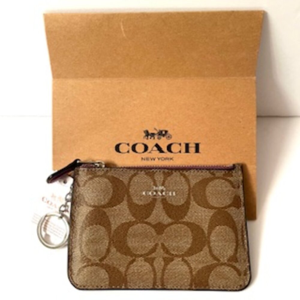 Coach  Signature Zipper closure Wallet with Key ring ( New )